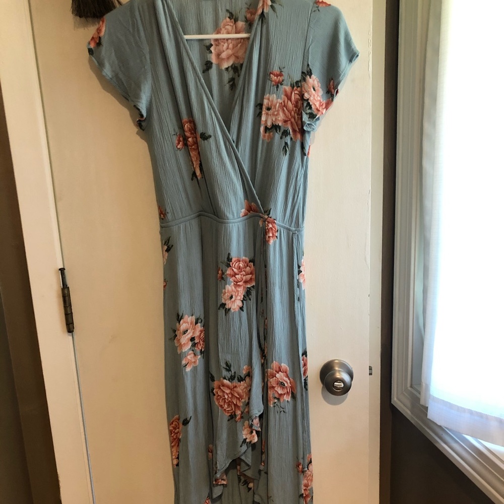 Altar’d State high-low blue floral maxi dress size S